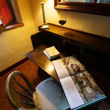 Villa Degli Olivi *